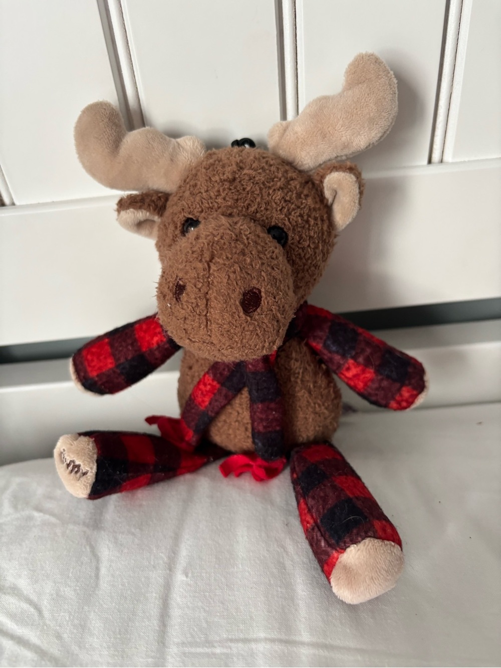 Retired Scentsy Milford the Moose buddy clip